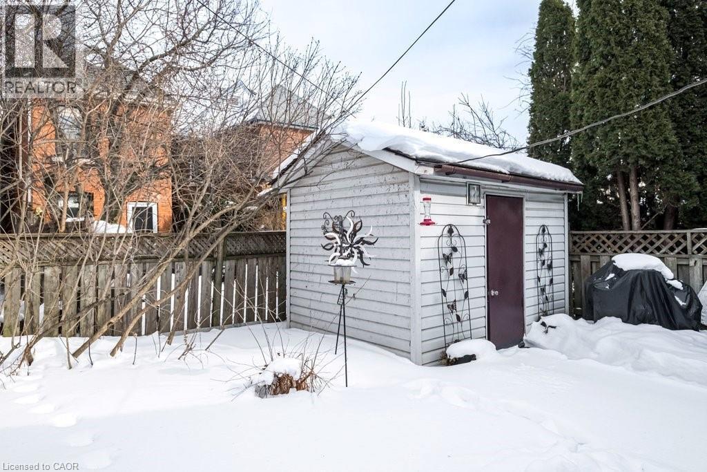 50 Macaulay Street W, Hamilton, ON - Outdoor