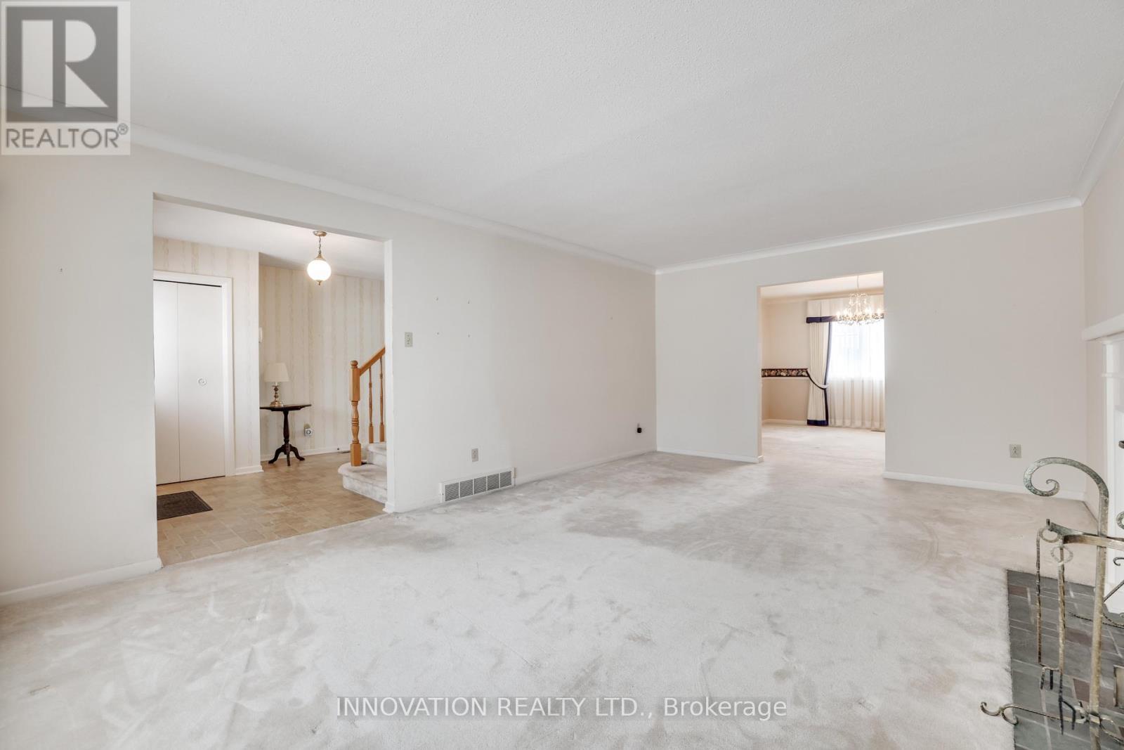 living room open to dining & foyer - 935 Parkhaven Avenue, Ottawa, ON - Indoor Photo Showing Other Room