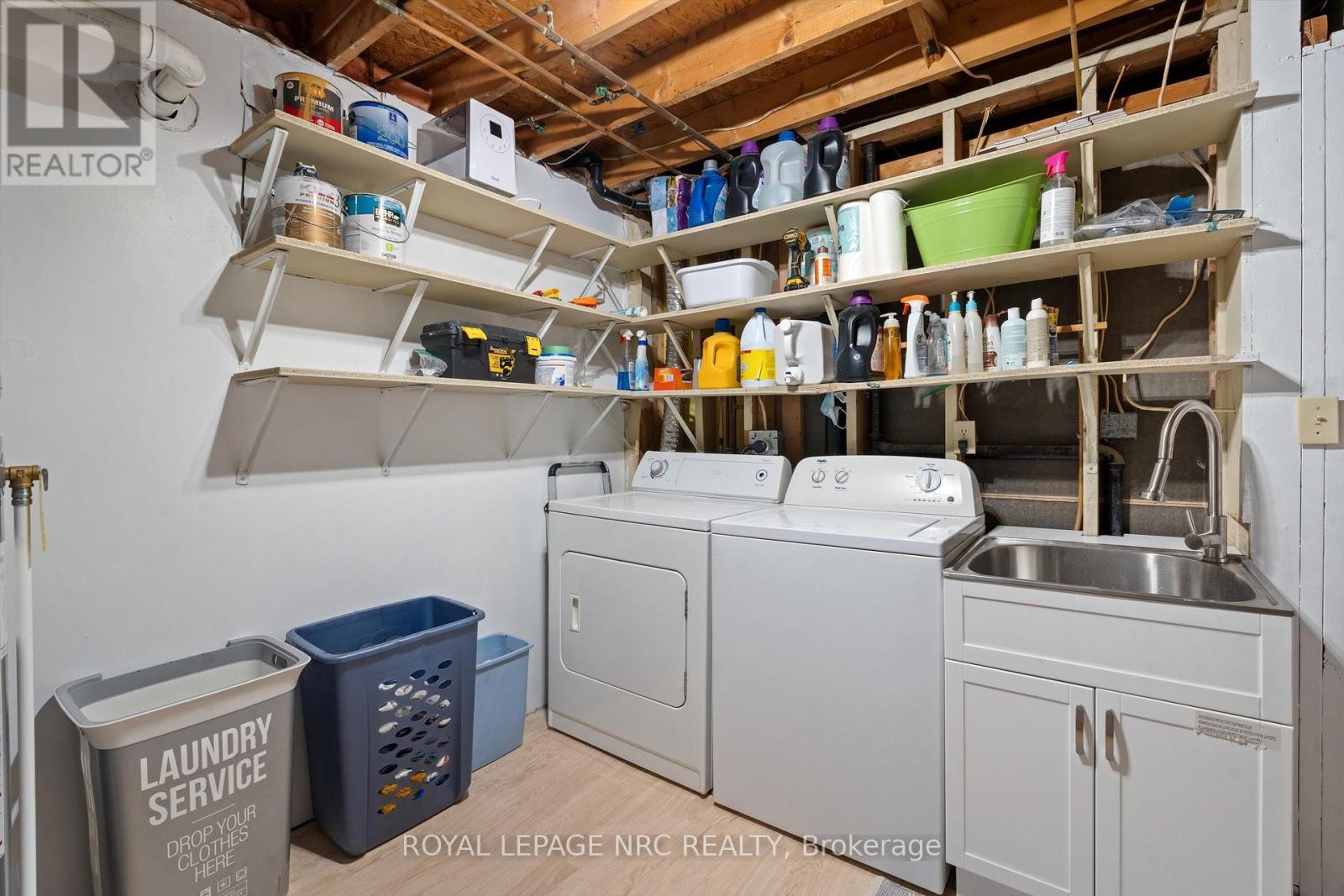 163 Pine Street S, Thorold (Thorold Downtown), ON - Indoor Photo Showing Laundry Room