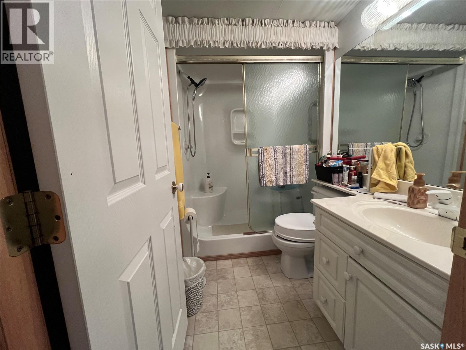 106 331 Macoun Drive, Swift Current, SK - Indoor Photo Showing Bathroom