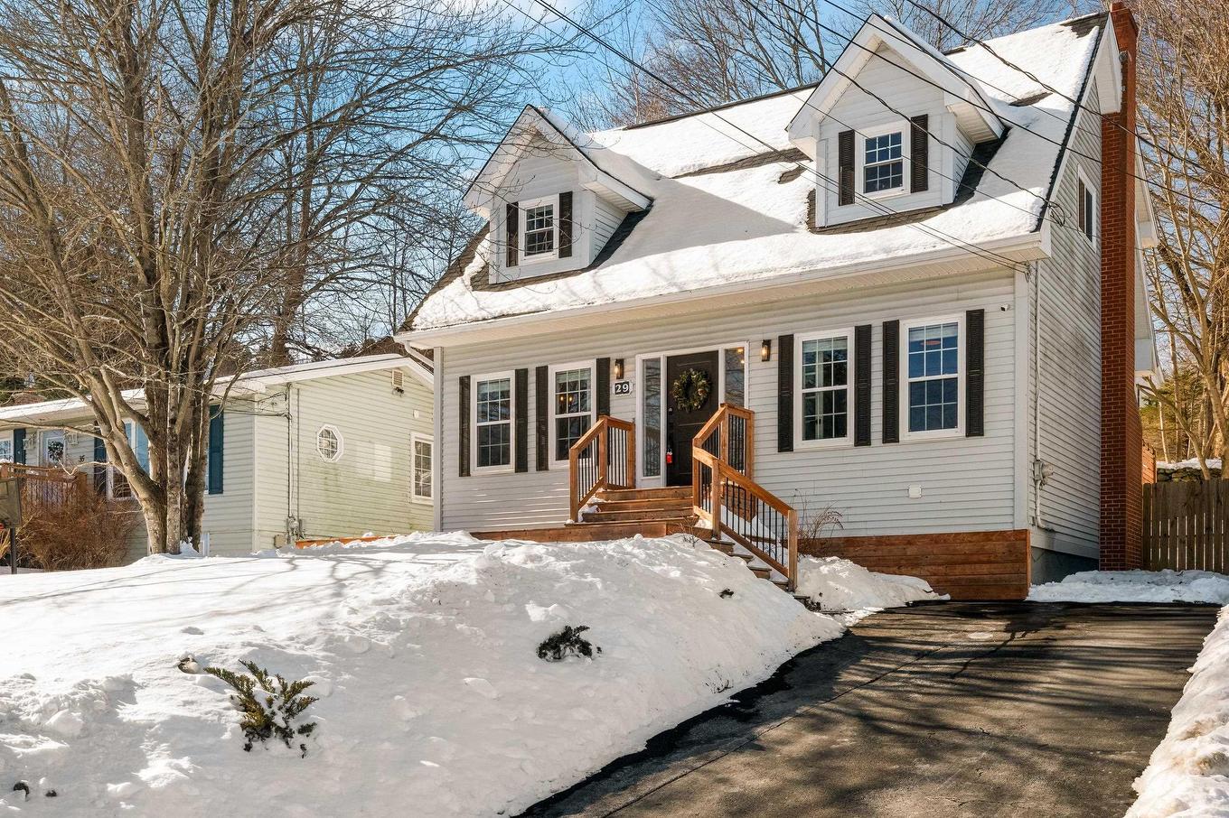 29 Donaldson Avenue, Halifax, NS