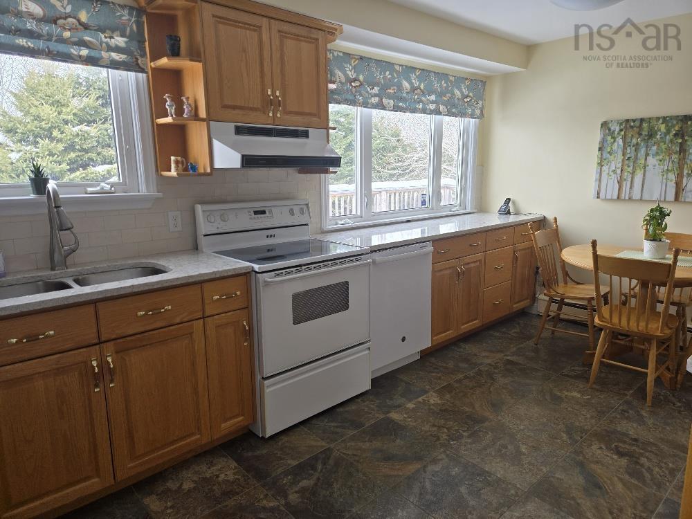 35 Fairview Drive, Truro, NS