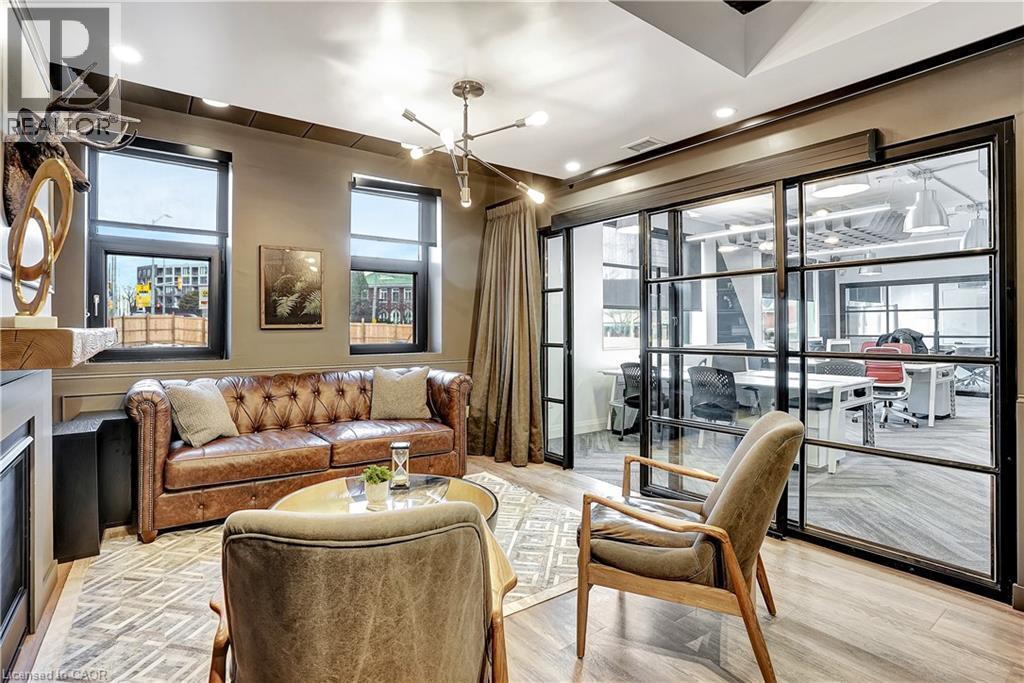 618 King Street W, Kitchener, ON