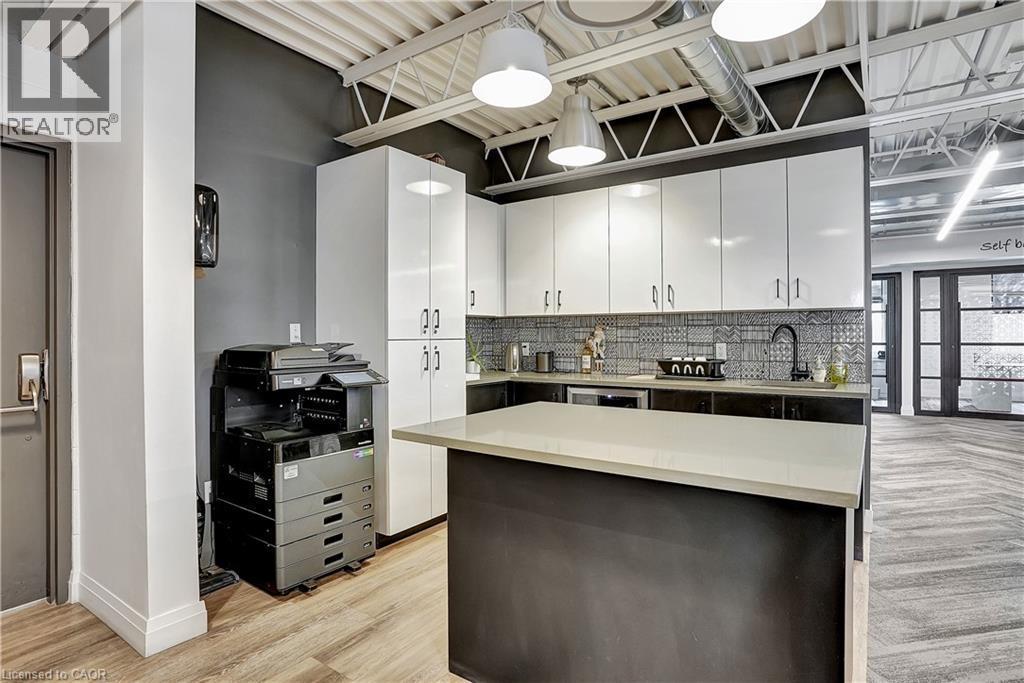 618 King Street W, Kitchener, ON