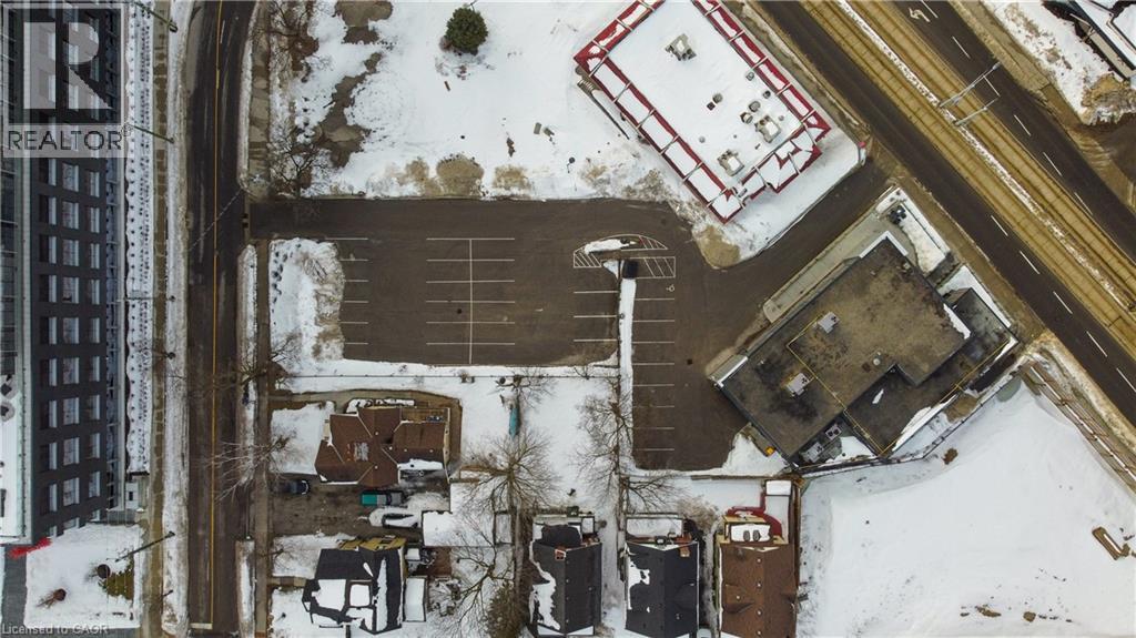 618 King Street W, Kitchener, ON