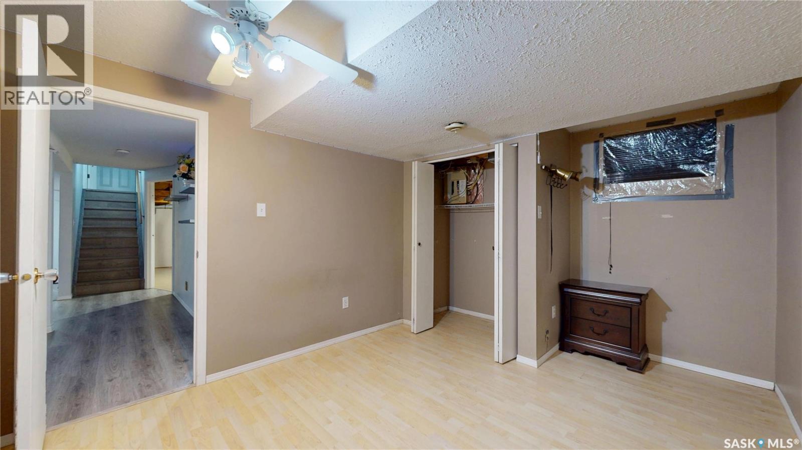 6519 Whelan Drive, Regina, SK - Indoor Photo Showing Other Room