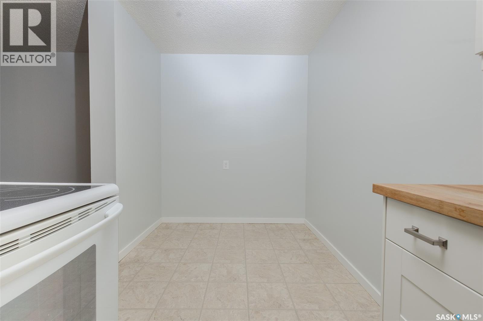 112 203 Tait Place, Saskatoon, SK - Indoor