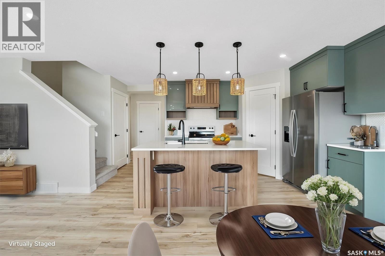 3000 Dumont Way, Regina, SK - Indoor Photo Showing Other Room