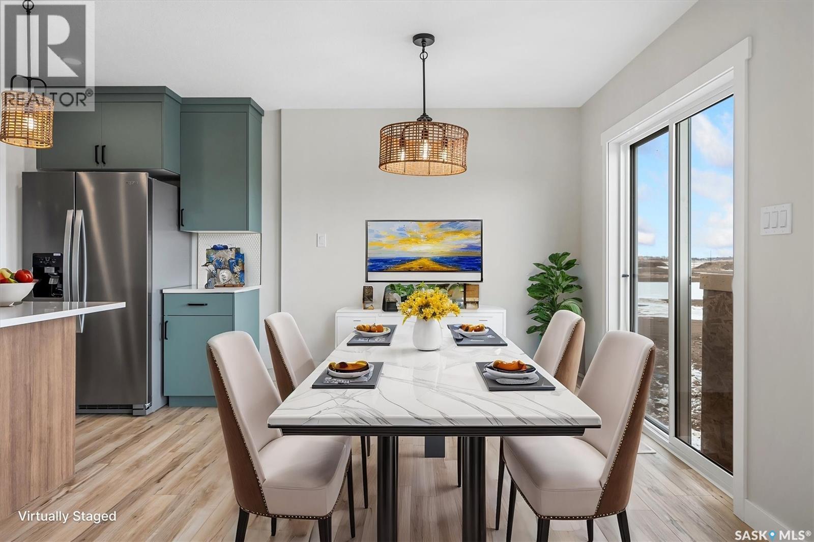 3000 Dumont Way, Regina, SK - Indoor Photo Showing Dining Room