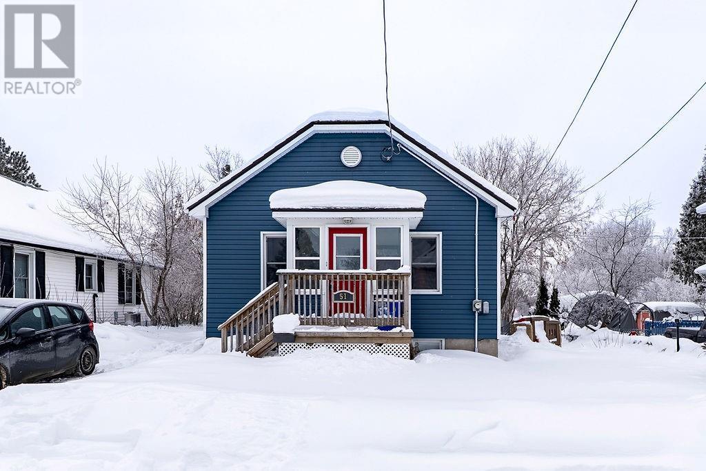 51 Devouna Street, Garson, ON - Outdoor