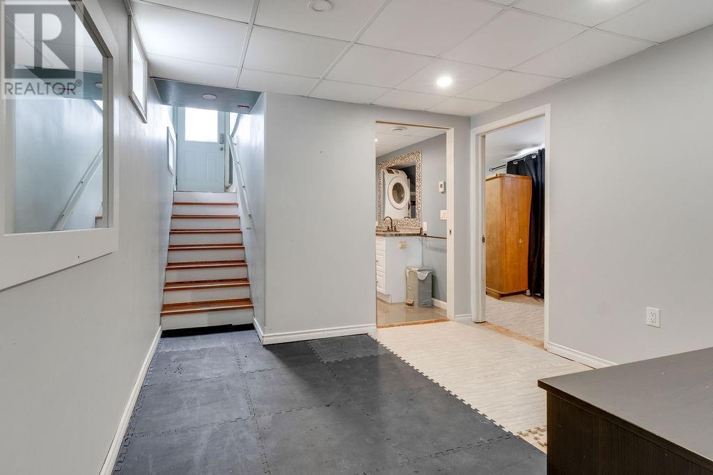 51 Devouna Street, Garson, ON - Indoor Photo Showing Other Room