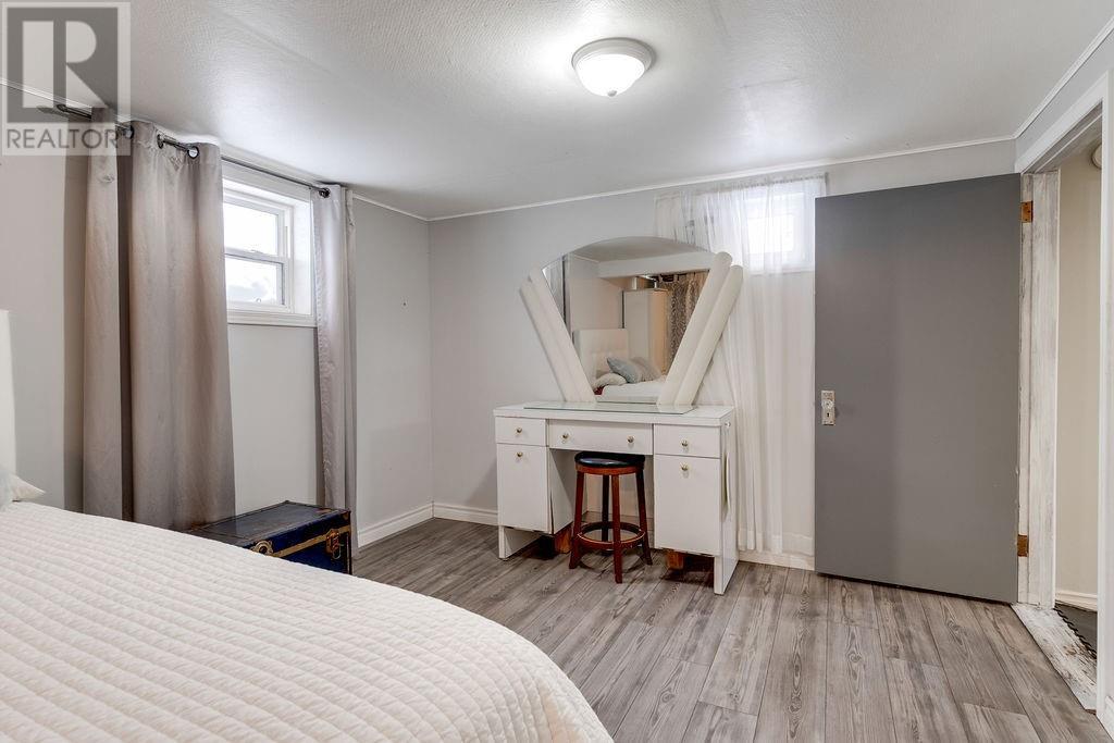 51 Devouna Street, Garson, ON - Indoor Photo Showing Bedroom