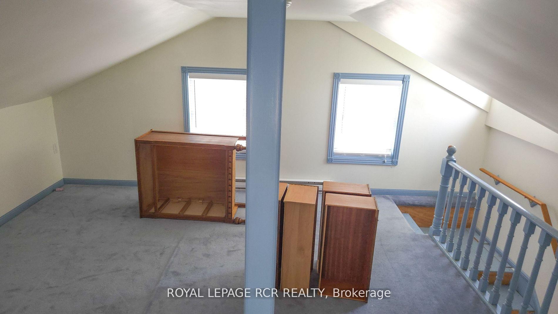 20377 Leslie Street, East Gwillimbury, ON - Indoor Photo Showing Other Room