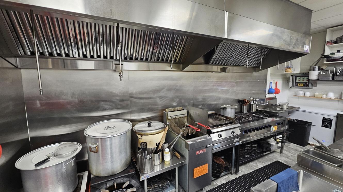 3338 Parsons Rd Nw, Edmonton, AB