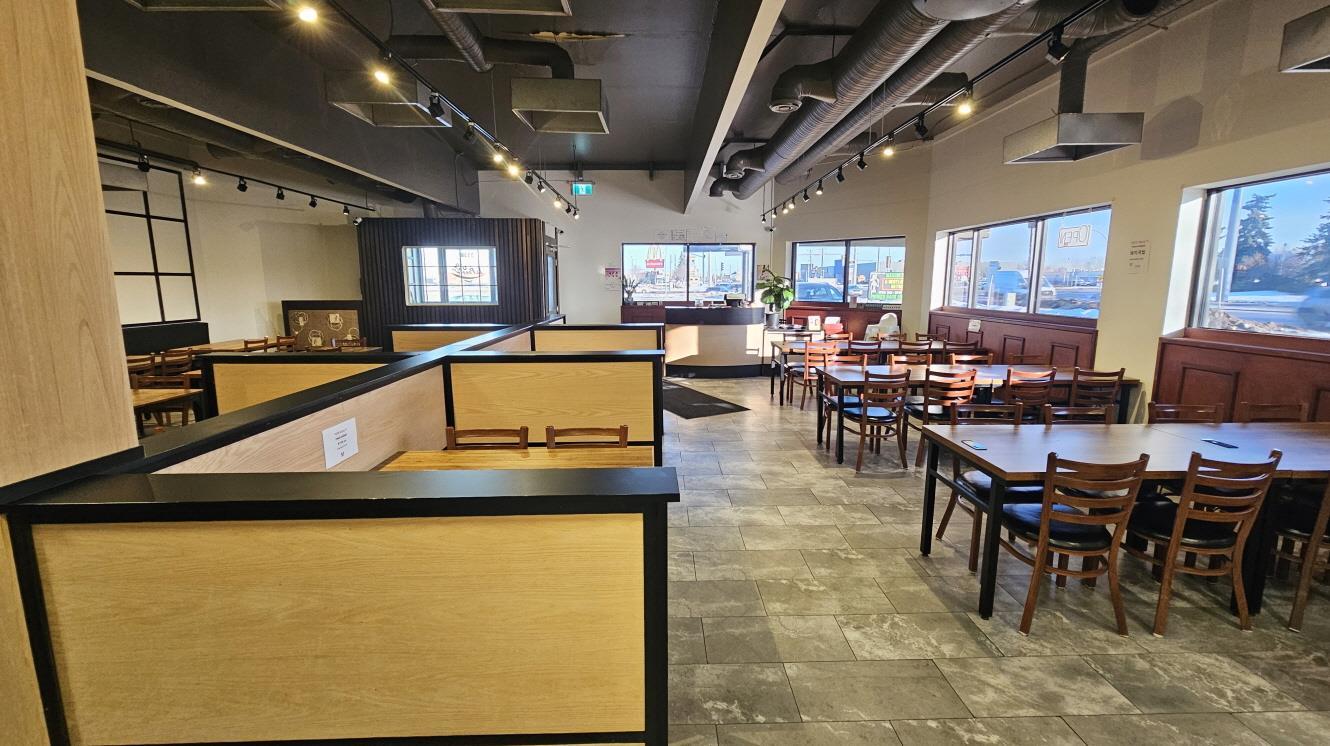 3338 Parsons Rd Nw, Edmonton, AB