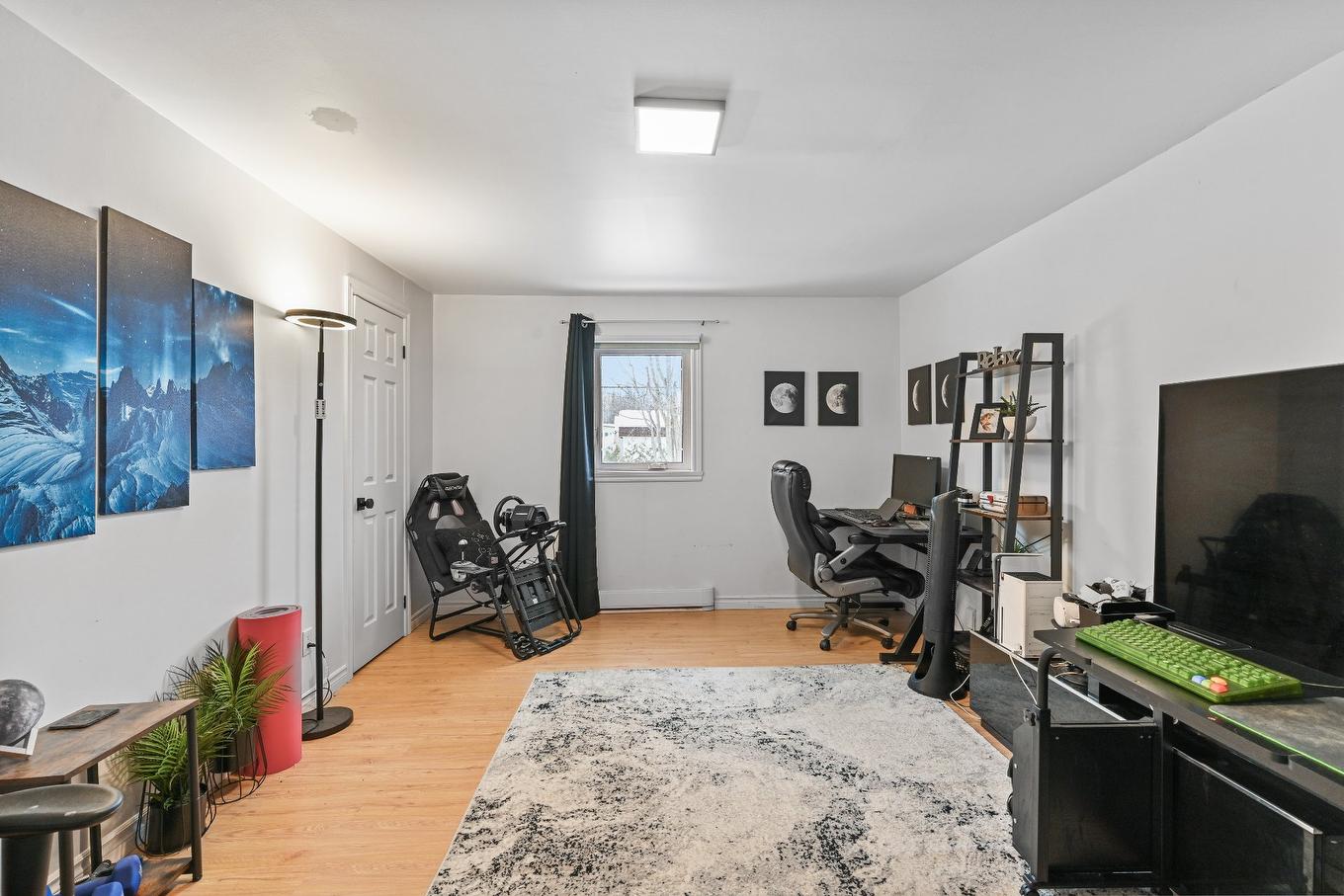 Chambre à coucher - 132 Rue Lorraine, Saint-Jean-Sur-Richelieu, QC - Indoor