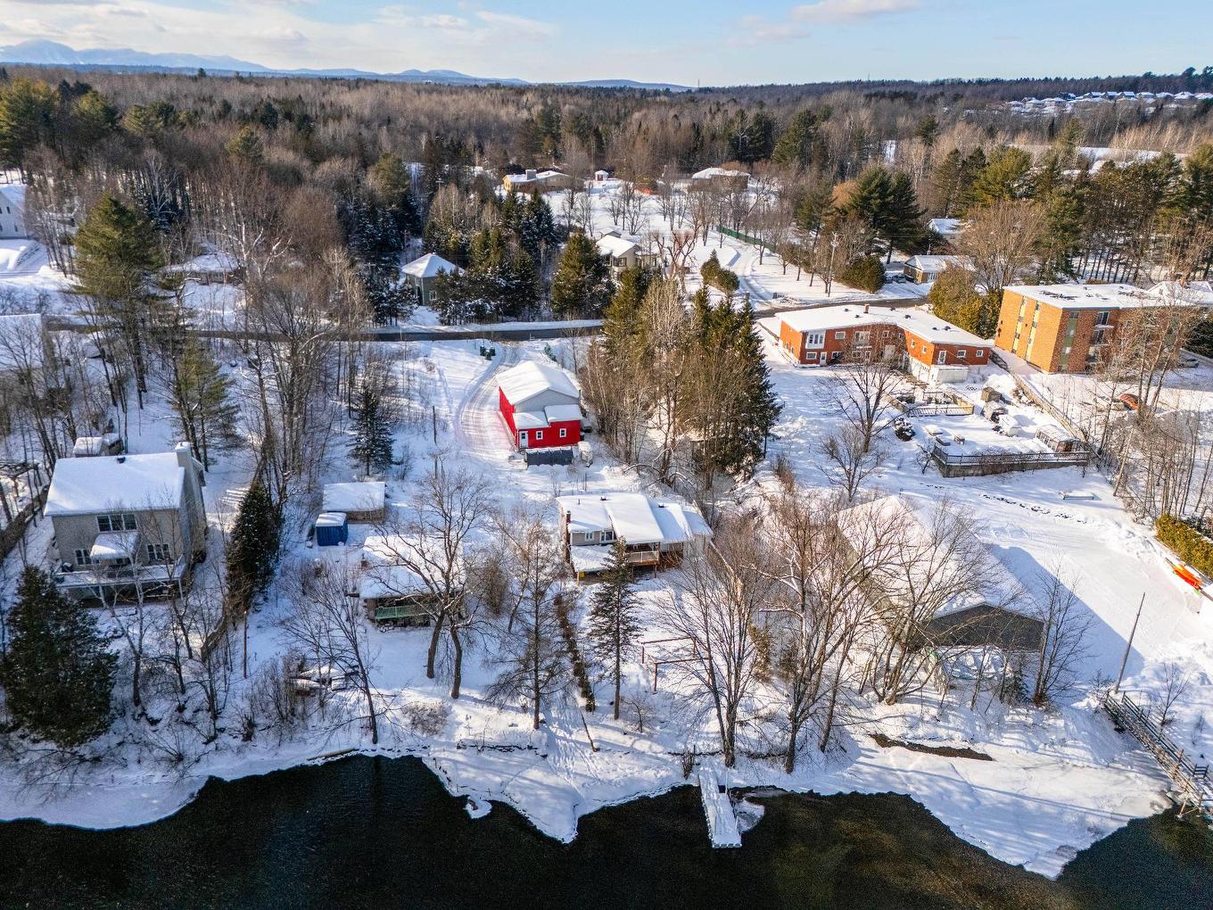 Photo aérienne - 6970 Rue Émery-Fontaine, Sherbrooke (Brompton/Rock Forest/Saint-Élie/Deauville), QC - Outdoor With View