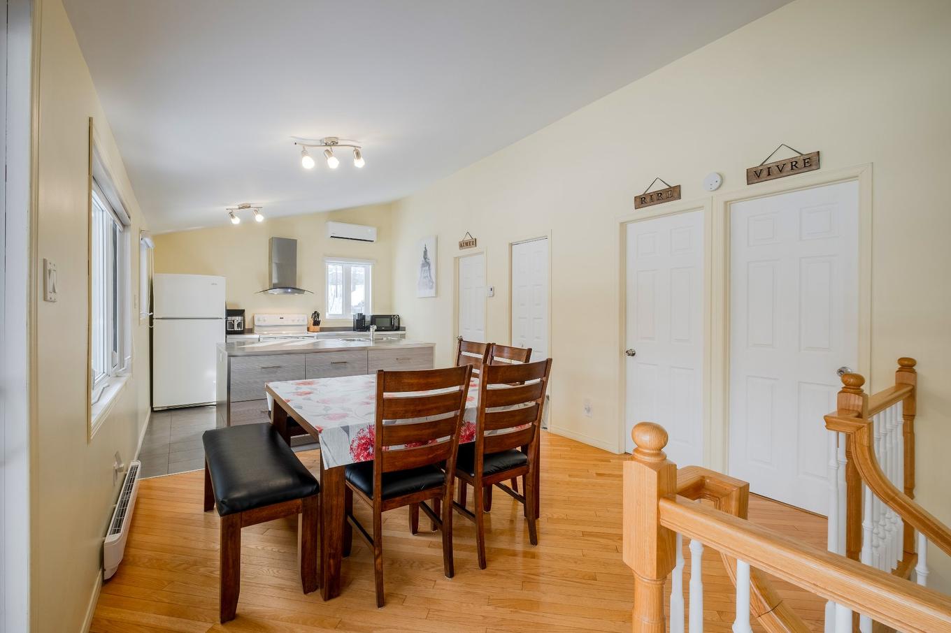 Salle à manger - 6970 Rue Émery-Fontaine, Sherbrooke (Brompton/Rock Forest/Saint-Élie/Deauville), QC - Indoor Photo Showing Dining Room