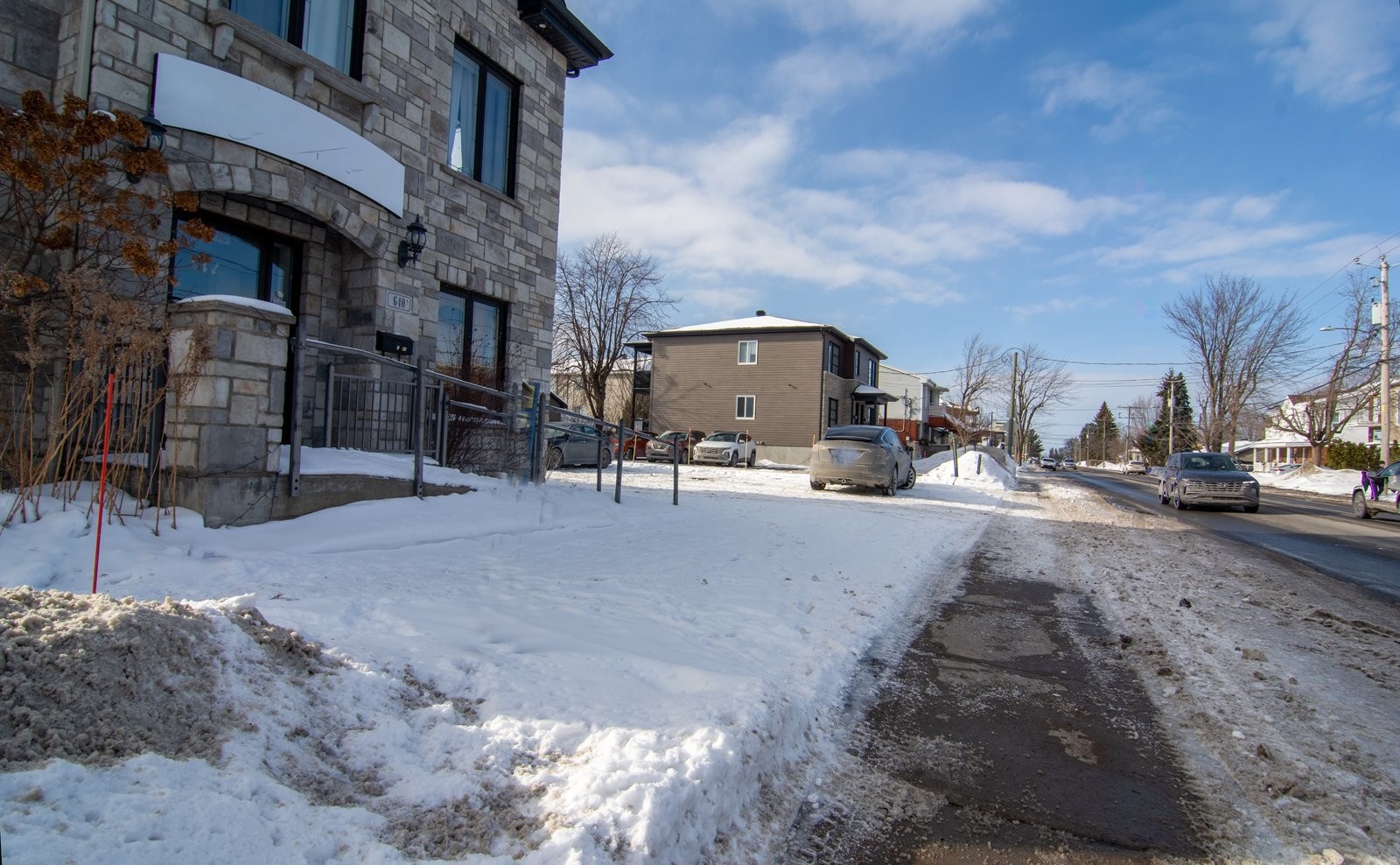 Street - 640 Rue Bernard-Pilon, Mcmasterville, QC - Outdoor