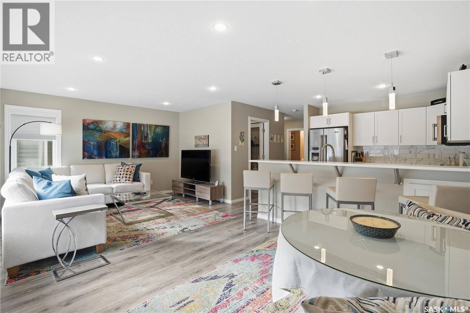 341 4000 Sandhill Crescent, Regina, SK - Indoor