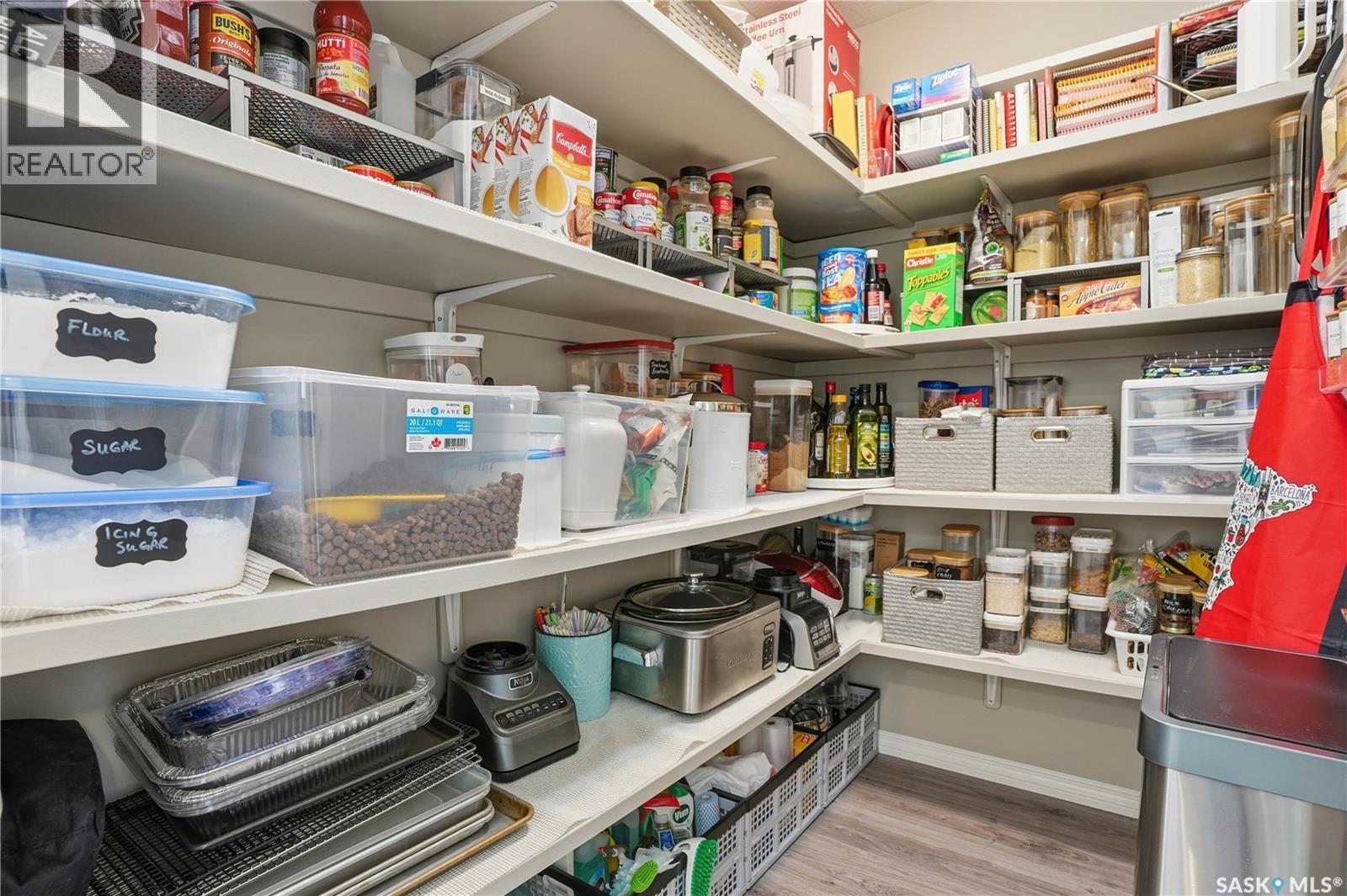 341 4000 Sandhill Crescent, Regina, SK - Indoor With Storage