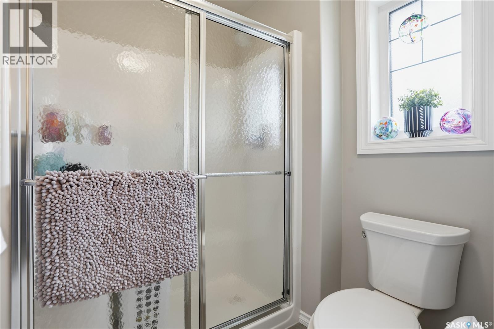 341 4000 Sandhill Crescent, Regina, SK - Indoor Photo Showing Bathroom