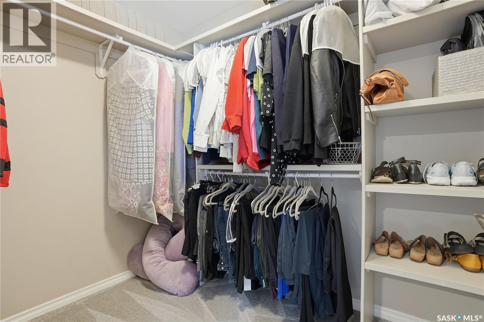 341 4000 Sandhill Crescent, Regina, SK - Indoor With Storage