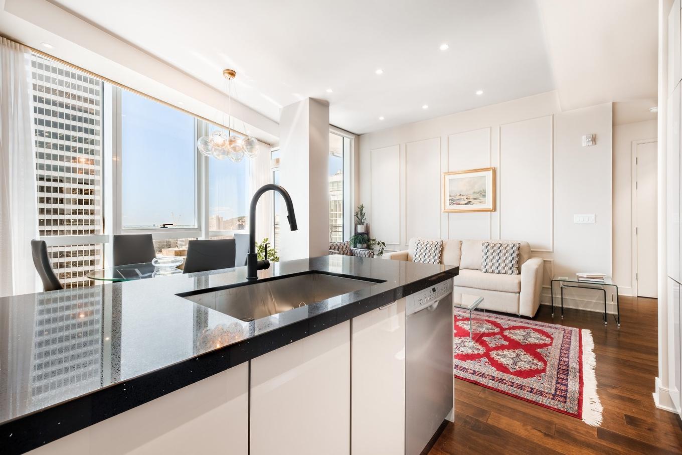 Kitchen - 3802-1188 Av. Union, Montréal (Ville-Marie), QC - Indoor Photo Showing Kitchen