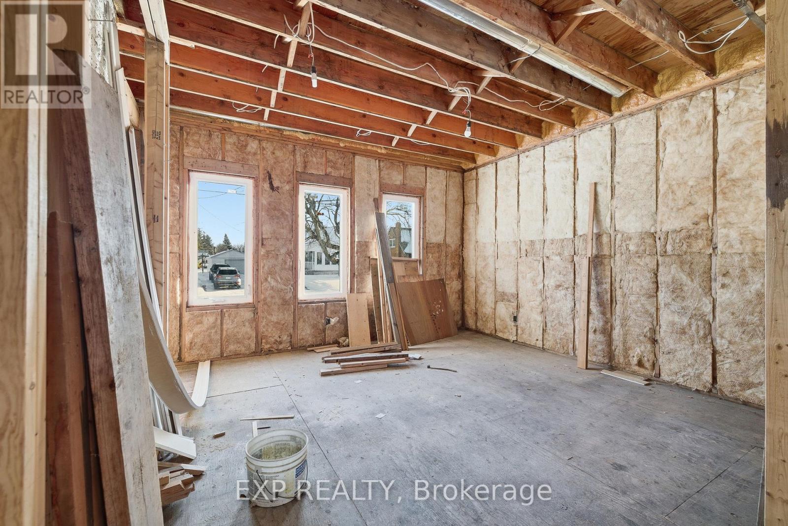 14 Athlone Road, Cambridge, ON - Indoor Photo Showing Basement