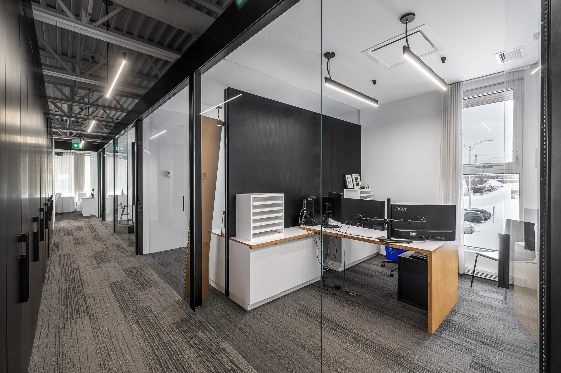 Bureau - 660 Rue De L'Argon, Québec (Charlesbourg), QC - Indoor