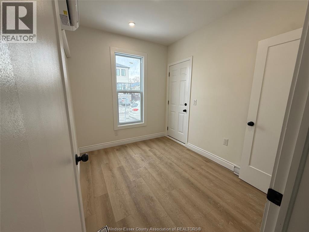 191 Marentette Unit# 1, Windsor, ON - Indoor Photo Showing Other Room
