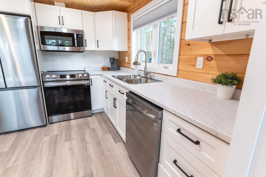 21 Phoenix Lane, Vaughan, NS