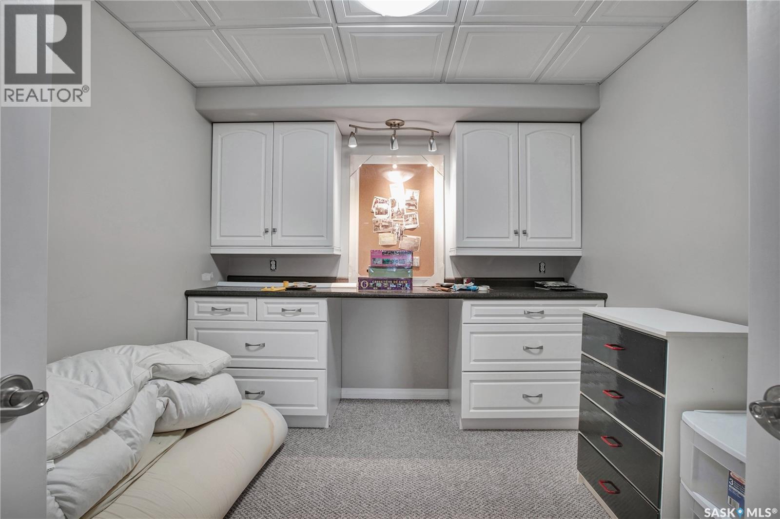 910 Roth Terrace, Rosthern, SK - Indoor