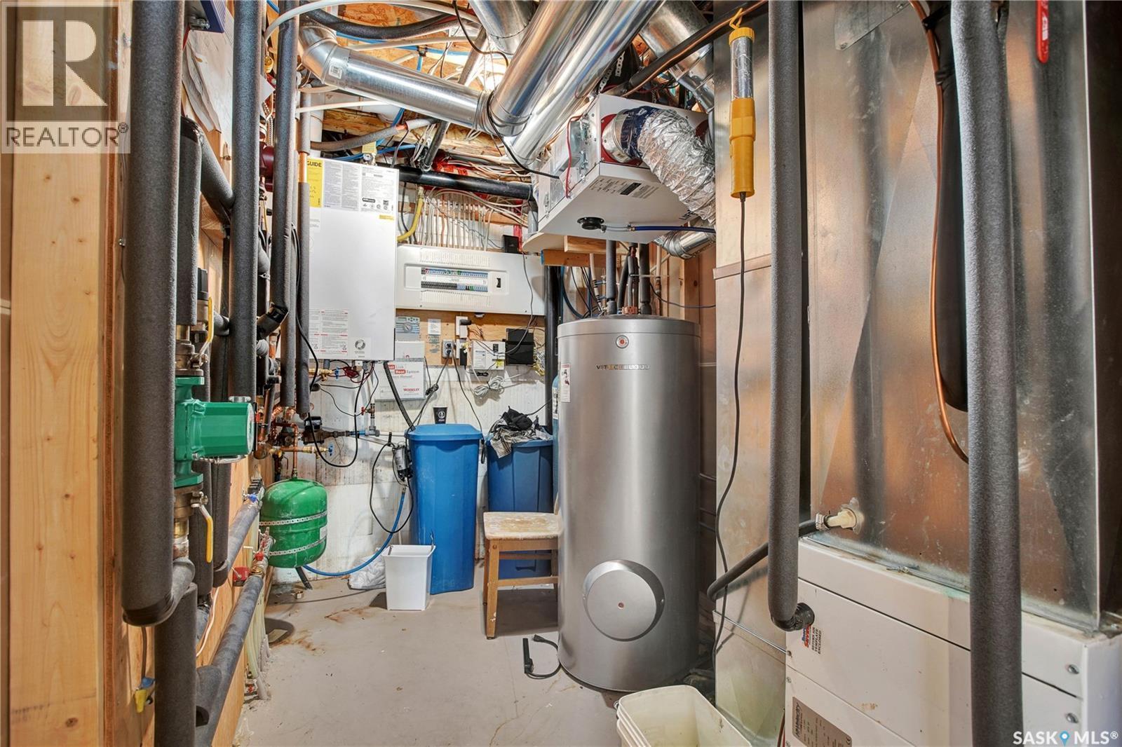 910 Roth Terrace, Rosthern, SK - Indoor Photo Showing Basement