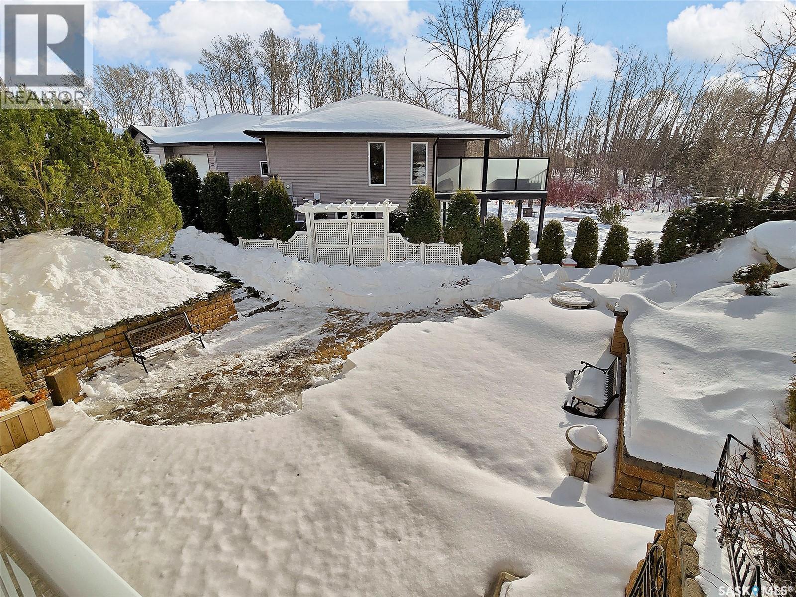 910 Roth Terrace, Rosthern, SK - Outdoor