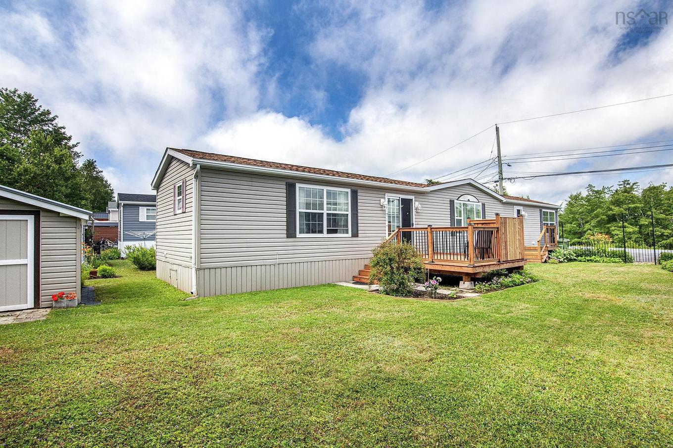 76 Bumpy Lane, Lake Echo, NS