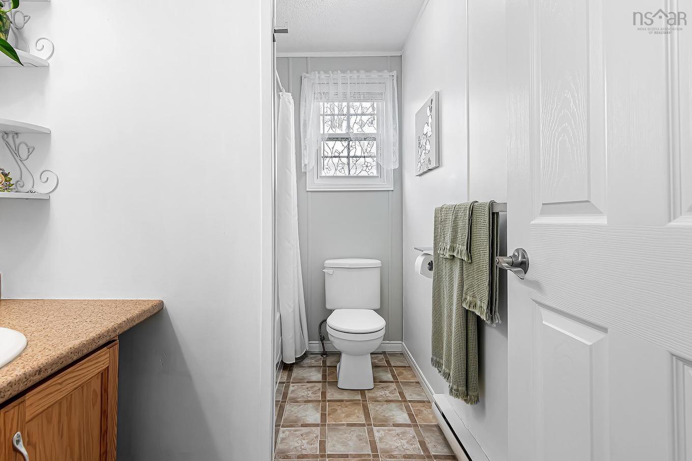 76 Bumpy Lane, Lake Echo, NS