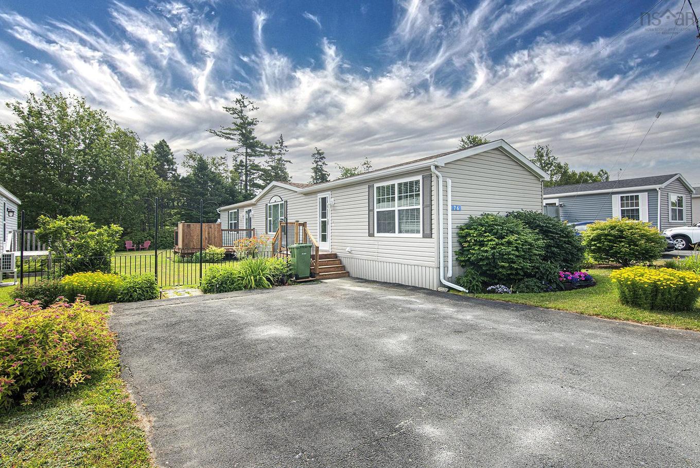 76 Bumpy Lane, Lake Echo, NS