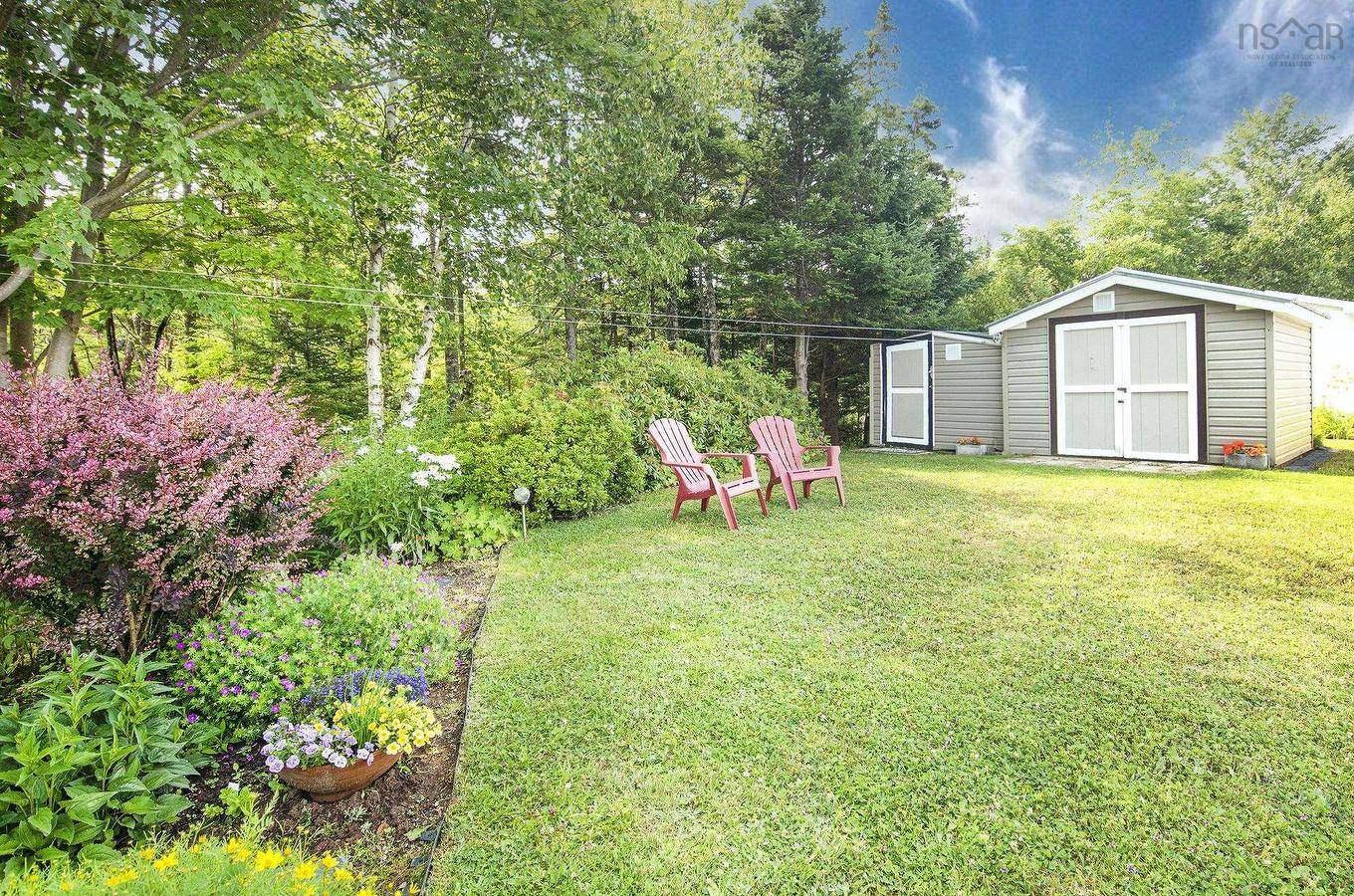 76 Bumpy Lane, Lake Echo, NS