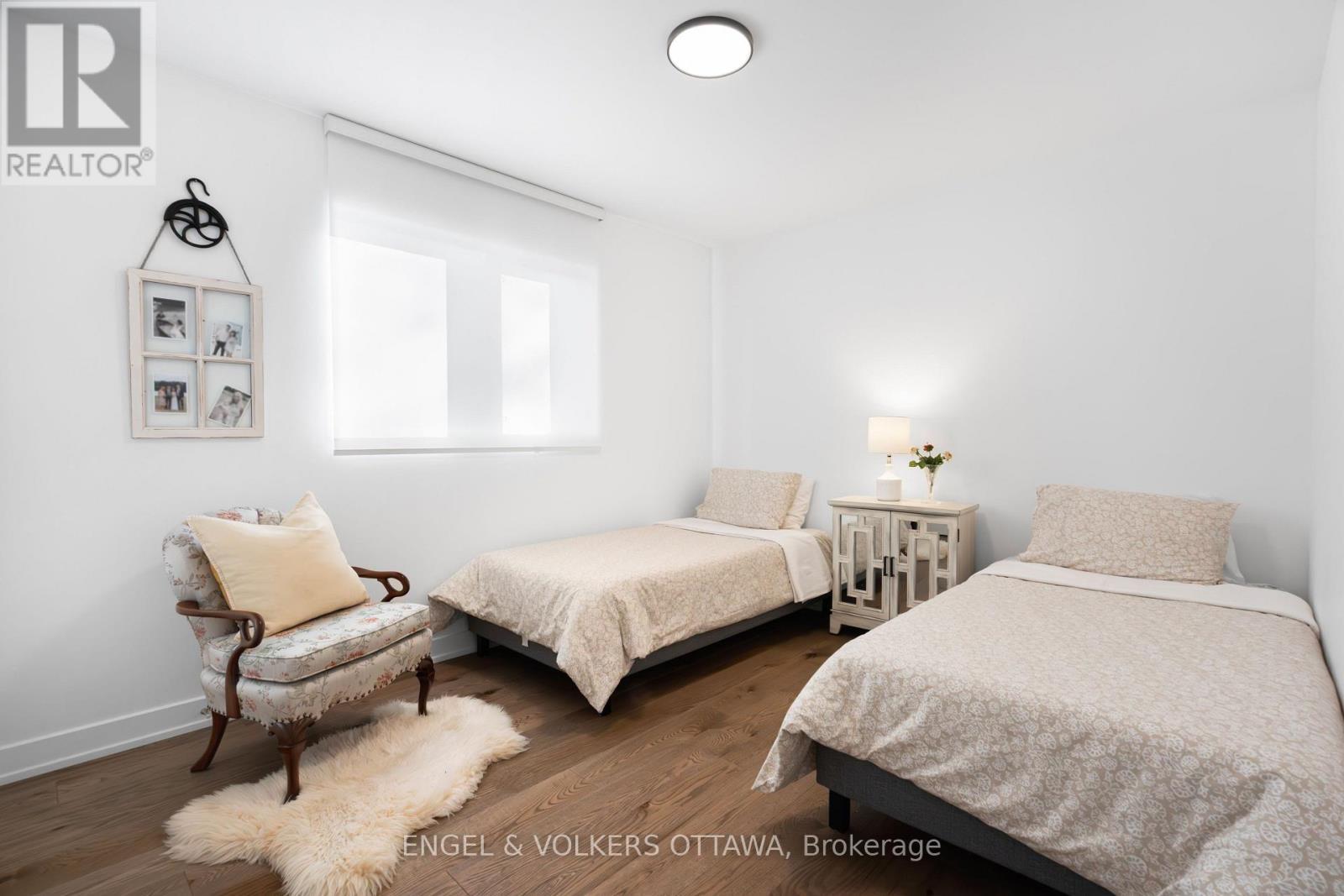 508 Roosevelt Avenue, Ottawa, ON - Indoor Photo Showing Bedroom