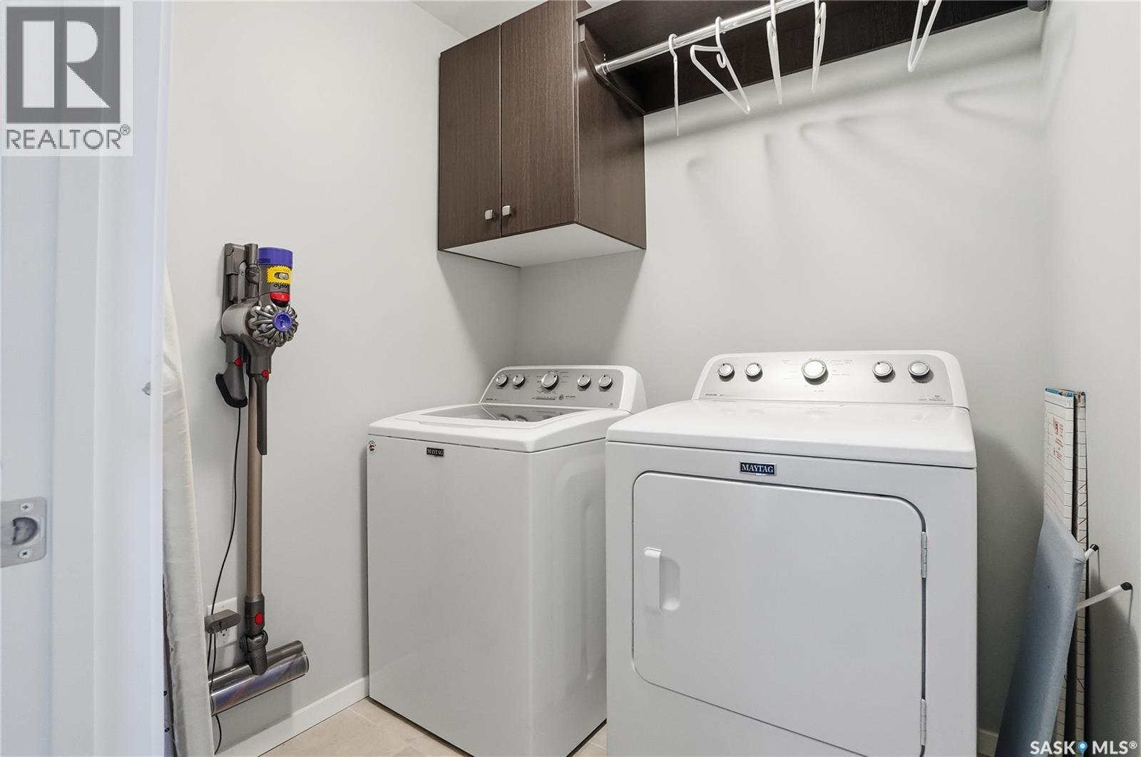 4126 Brighton Circle, Saskatoon, SK - Indoor Photo Showing Laundry Room