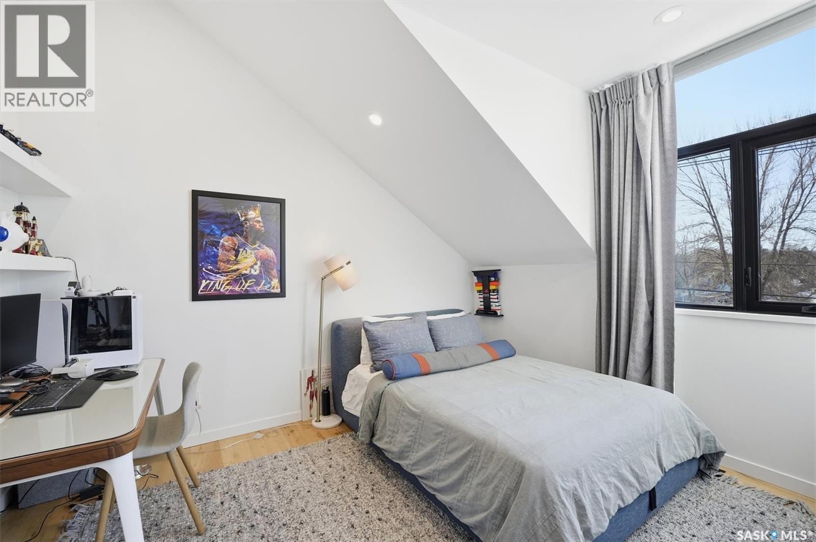 1301 11Th Street E, Saskatoon, SK - Indoor Photo Showing Bedroom