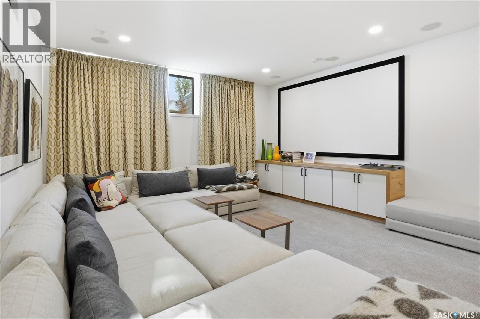 1301 11Th Street E, Saskatoon, SK - Indoor Photo Showing Other Room