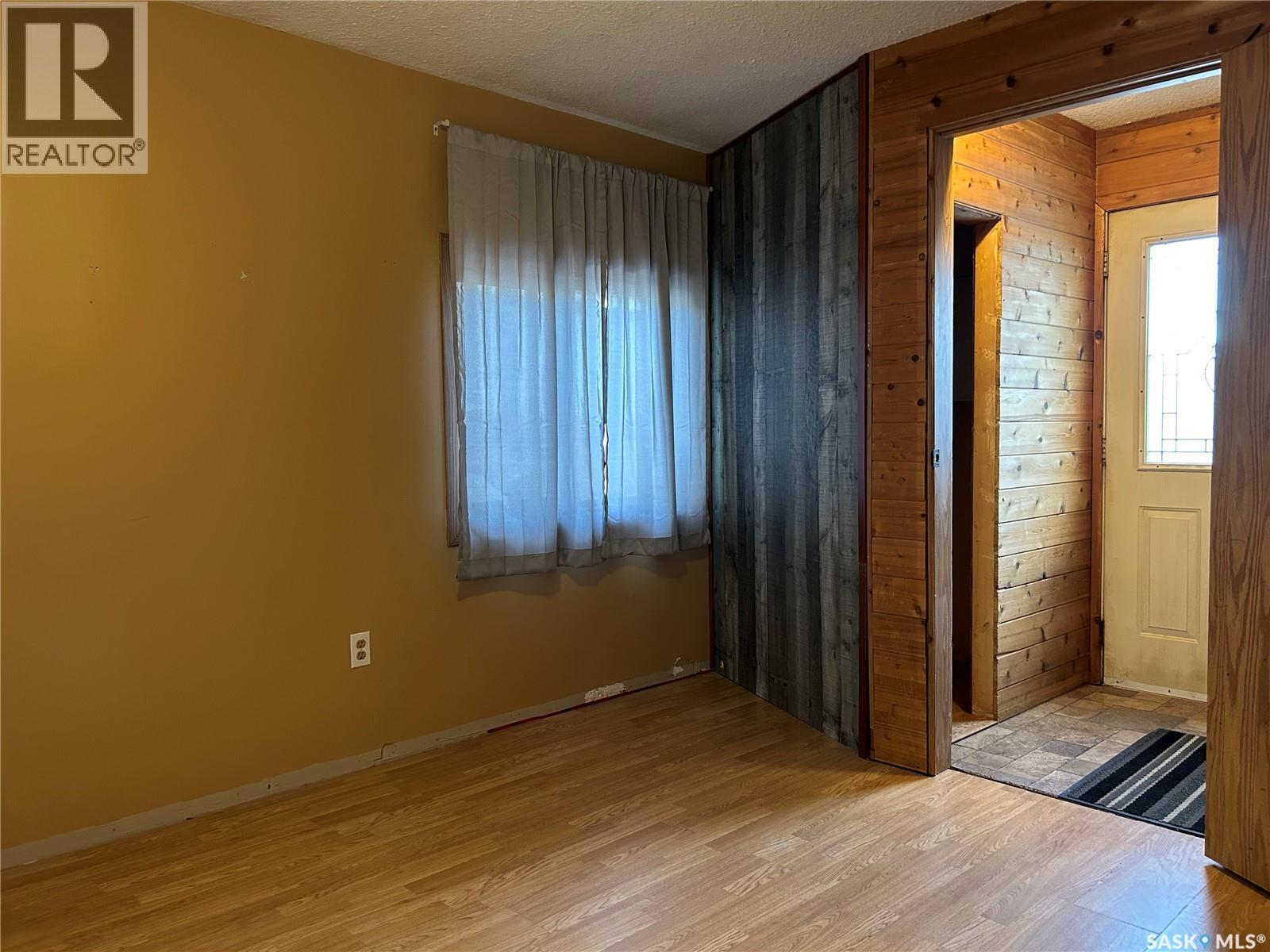 18 Royal Heights, Estevan, SK