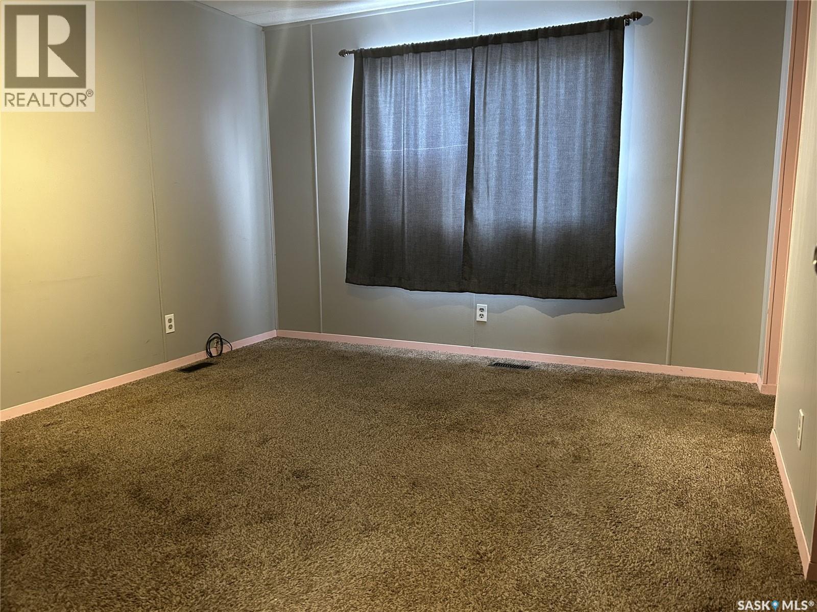 18 Royal Heights, Estevan, SK