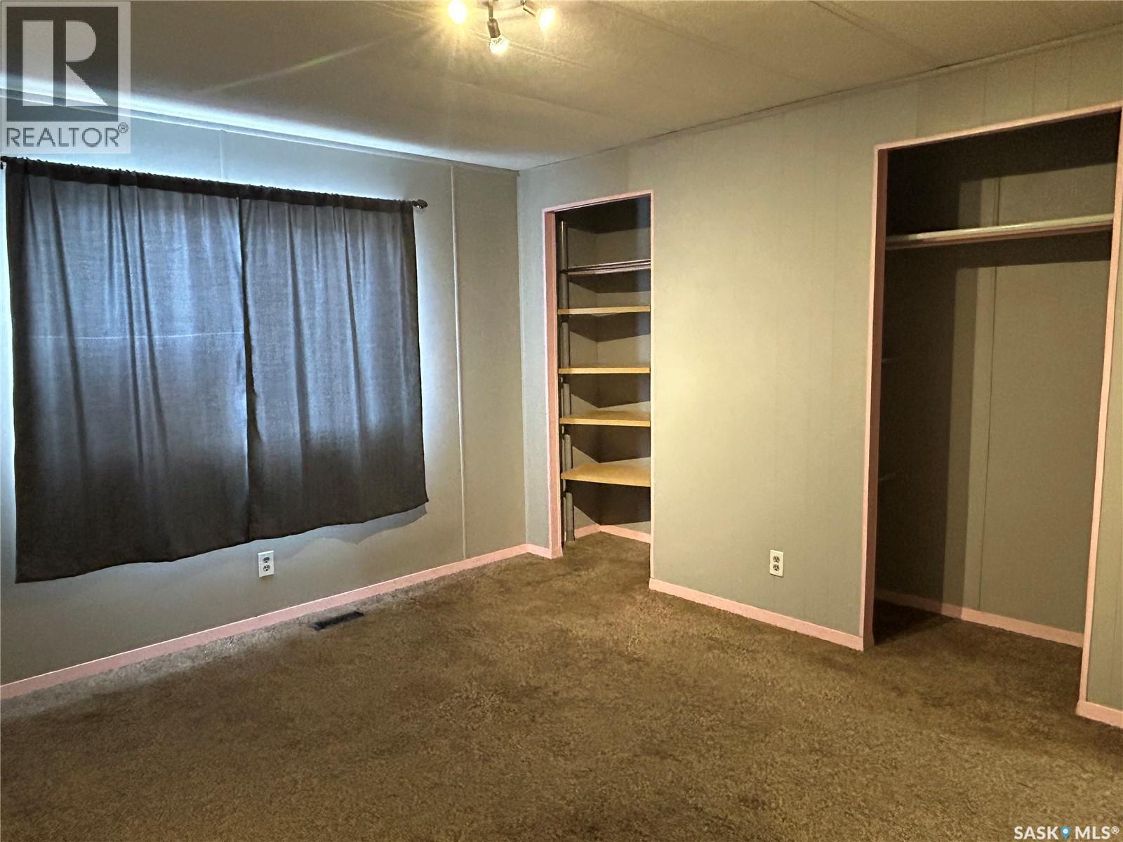 18 Royal Heights, Estevan, SK