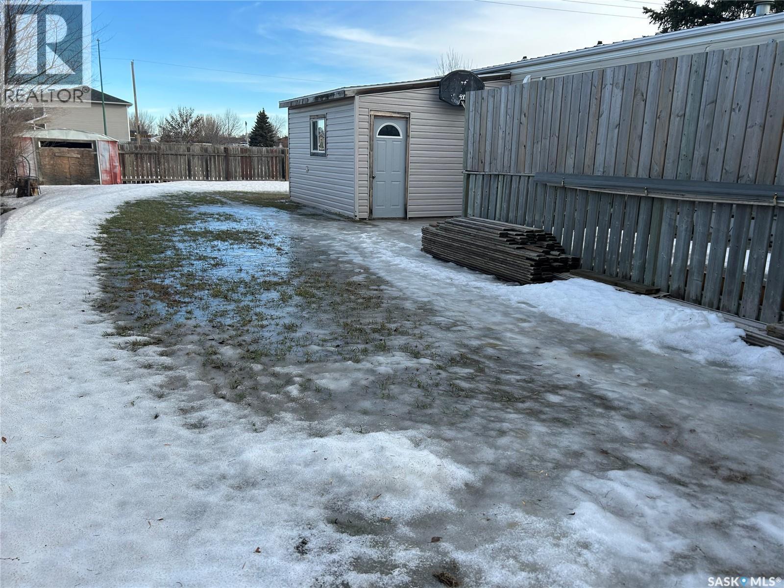 18 Royal Heights, Estevan, SK