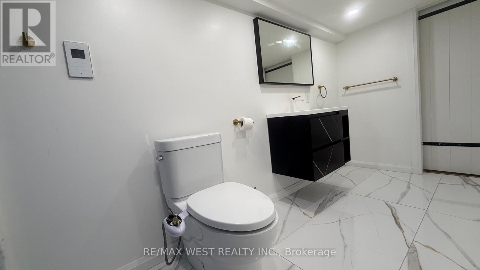 124 Johnson Drive, Shelburne, ON - Indoor Photo Showing Bathroom