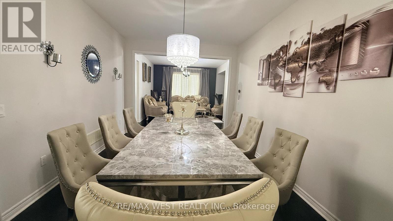 124 Johnson Drive, Shelburne, ON - Indoor Photo Showing Dining Room