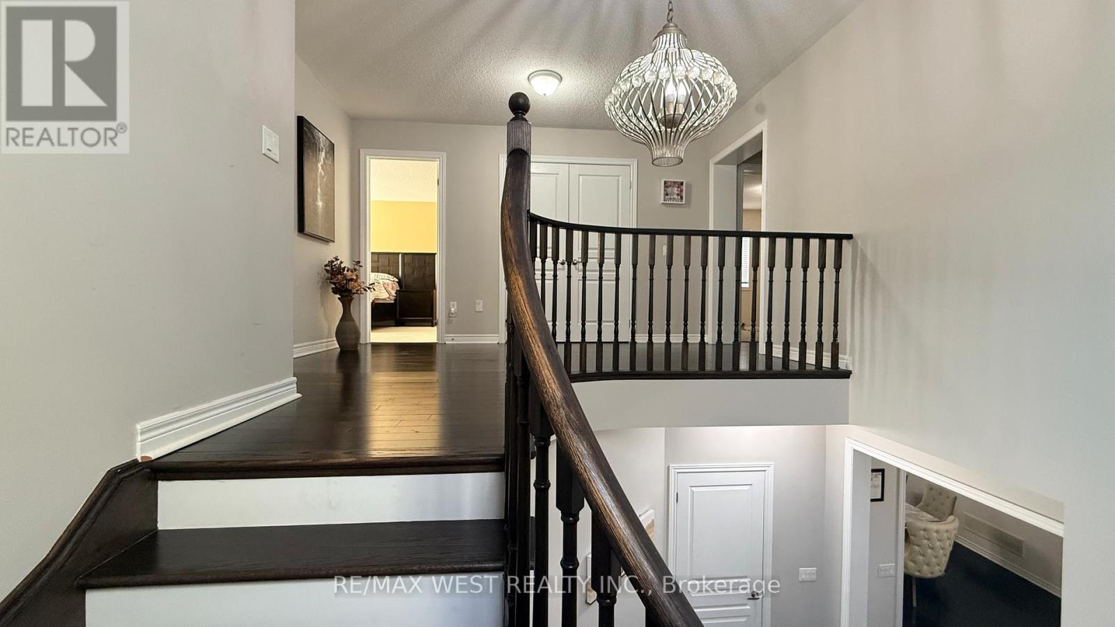 124 Johnson Drive, Shelburne, ON - Indoor Photo Showing Other Room